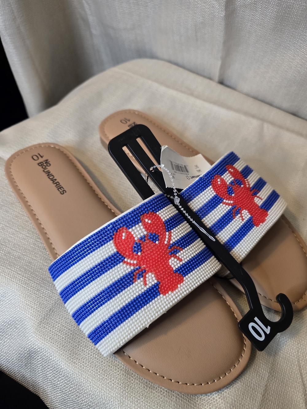 No Boundaries Women’s Size 10 Beaded Lobster Slide Sandals Blue White Red NWT